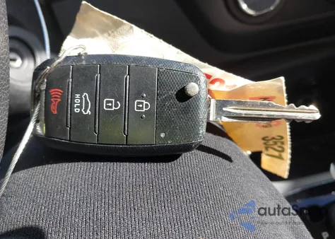 2018 Kia Forte Lx from USA, damaged, VIN 3KPFK4A70JE281216